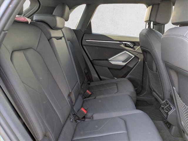 Used 2020 Audi Q3 2.0T Premium w/ Convenience Package image 16