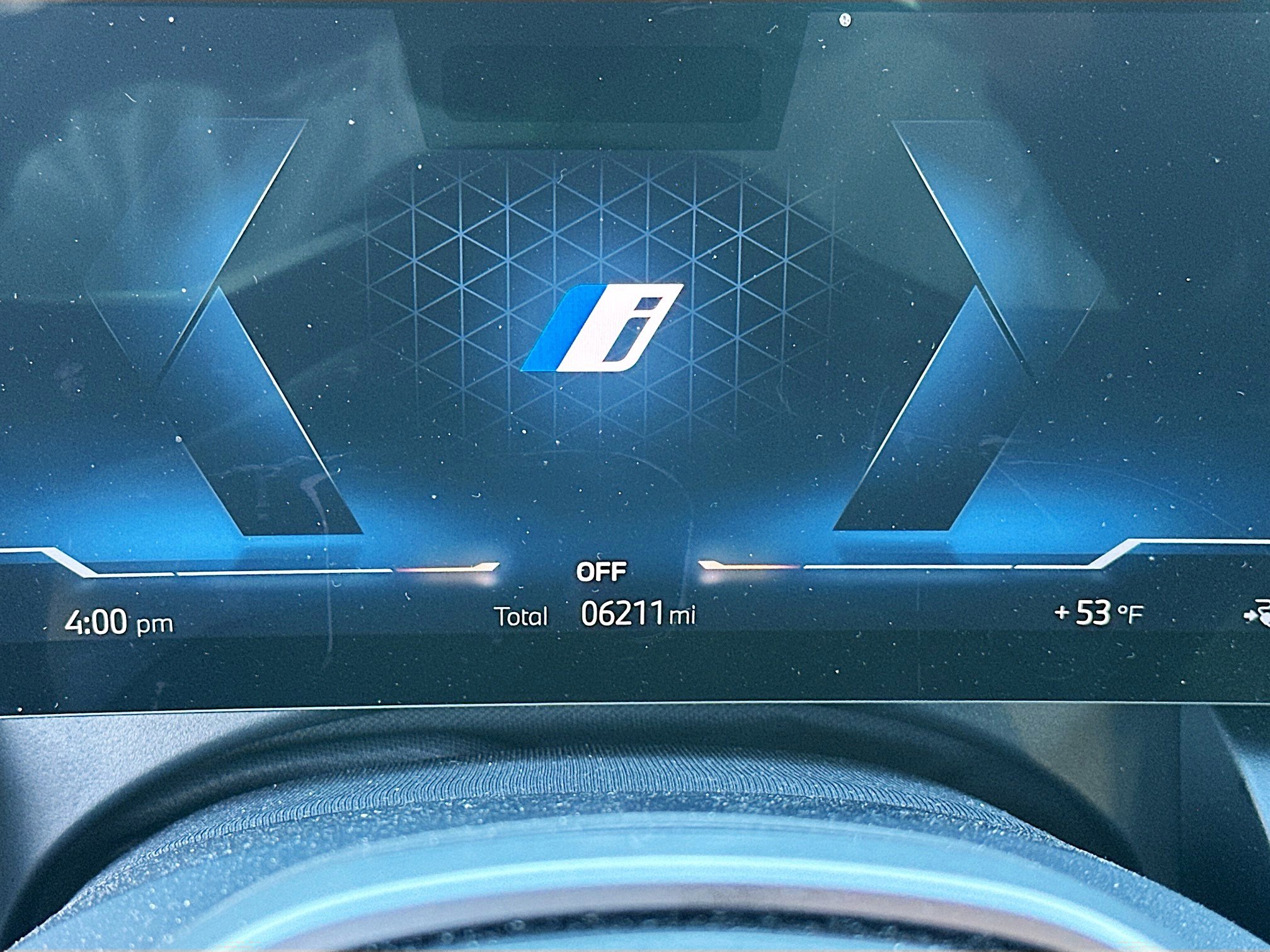 Used 2024 BMW i5 eDrive40i w/ Premium Package image 12