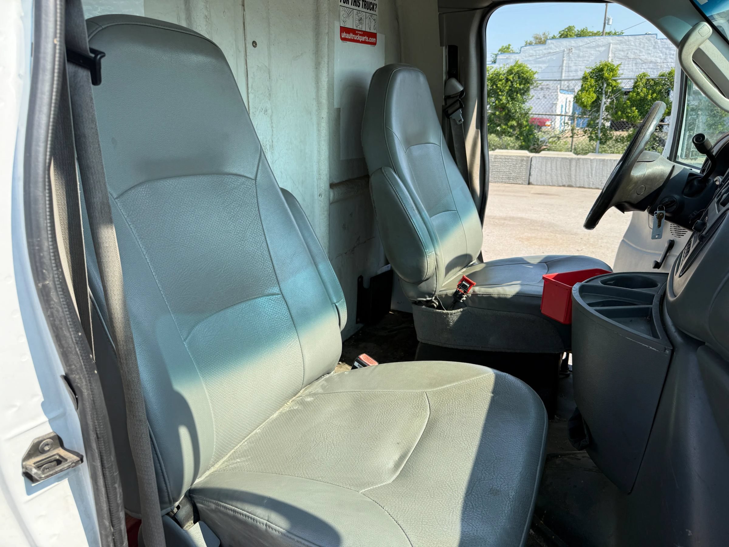 Used 2006 Ford E-450 and Econoline 450 RWD image 14