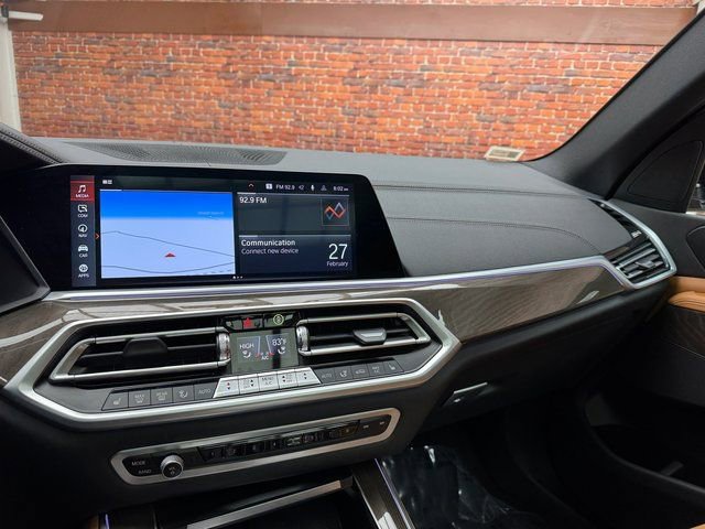 Certified 2023 BMW X5 xDrive40i w/ Climate Comfort Package image 18
