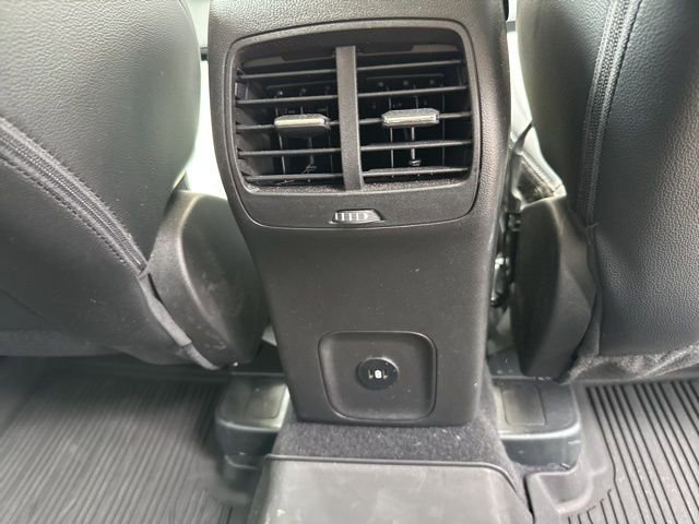 Used 2023 Ford Escape Platinum w/ Premium Technology Package AWD/4WD image 15