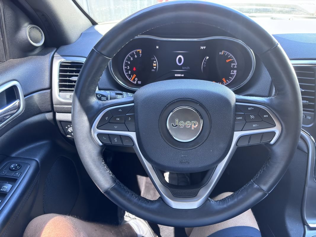 Used 2018 Jeep Grand Cherokee Altitude AWD/4WD image 18