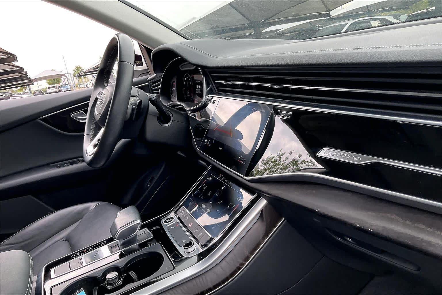 Used 2023 Audi Q8 Premium w/ Convenience Package AWD/4WD image 14