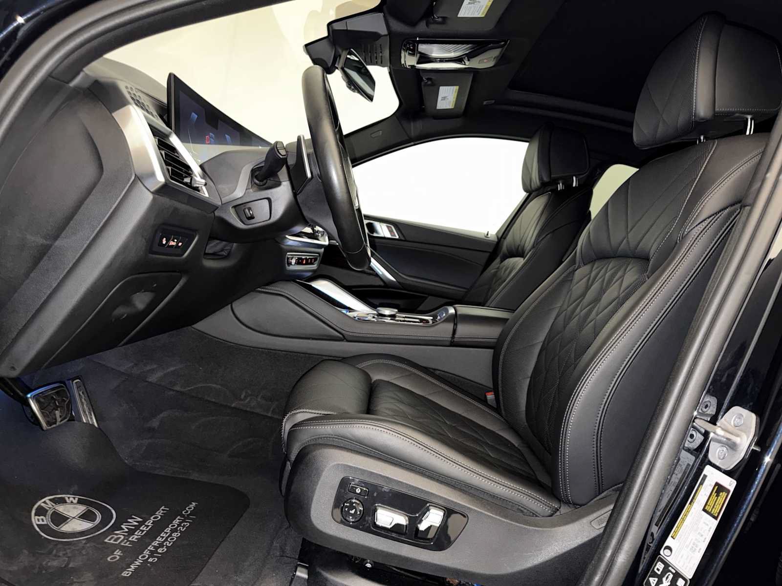 Used 2025 BMW X6 xDrive40i AWD/4WD image 9