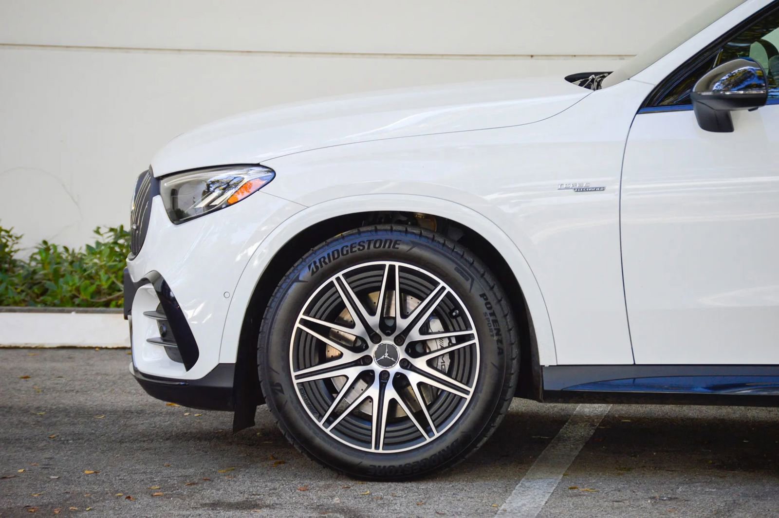 Used 2025 Mercedes-Benz GLC 43 AMG 4MATIC image 7