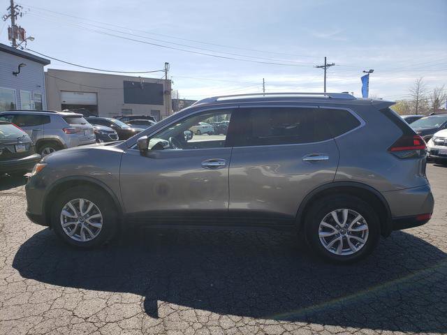 Used 2018 Nissan Rogue SV w/ Sun & Sound Touring Package AWD/4WD image 7