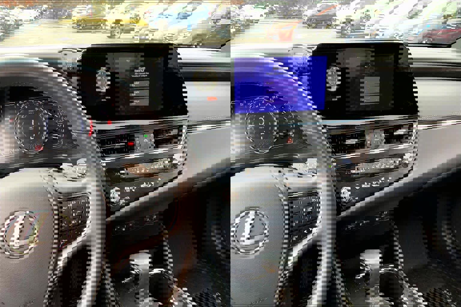 Certified 2024 Lexus ES 350 w/ Premium Package image 6