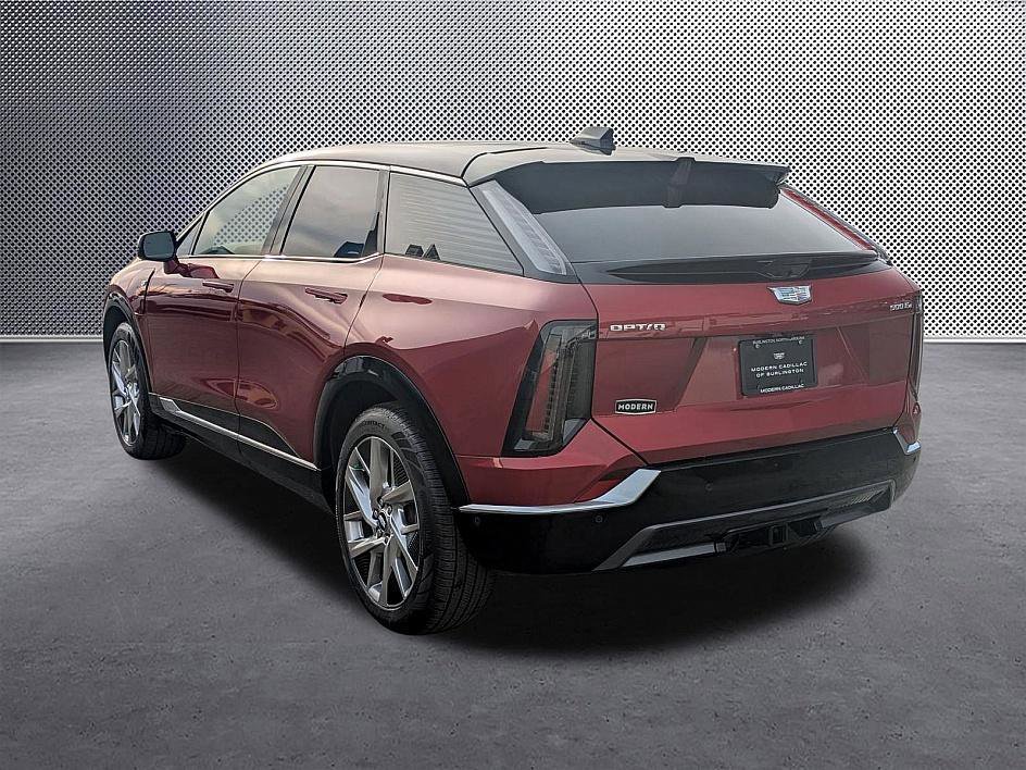 New 2025 Cadillac Optiq Luxury 2 AWD/4WD image 7