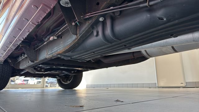 Used 2015 Chevrolet Silverado 2500 LTZ w/ LTZ Plus Package image 9