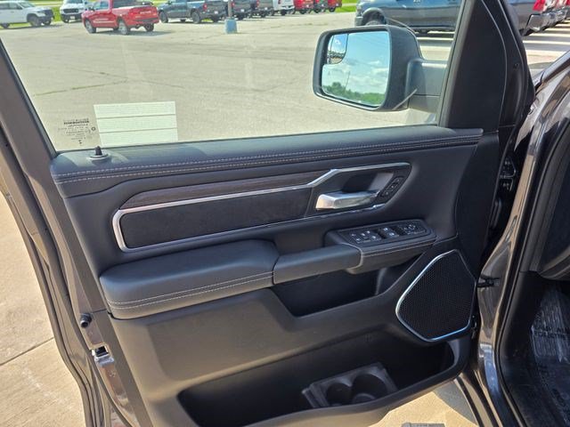 New 2026 RAM 1500 Laramie w/ Laramie Preferred Package AWD/4WD image 19