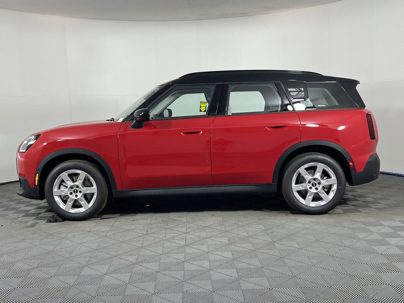 Certified 2025 MINI Cooper Countryman S AWD/4WD image 2