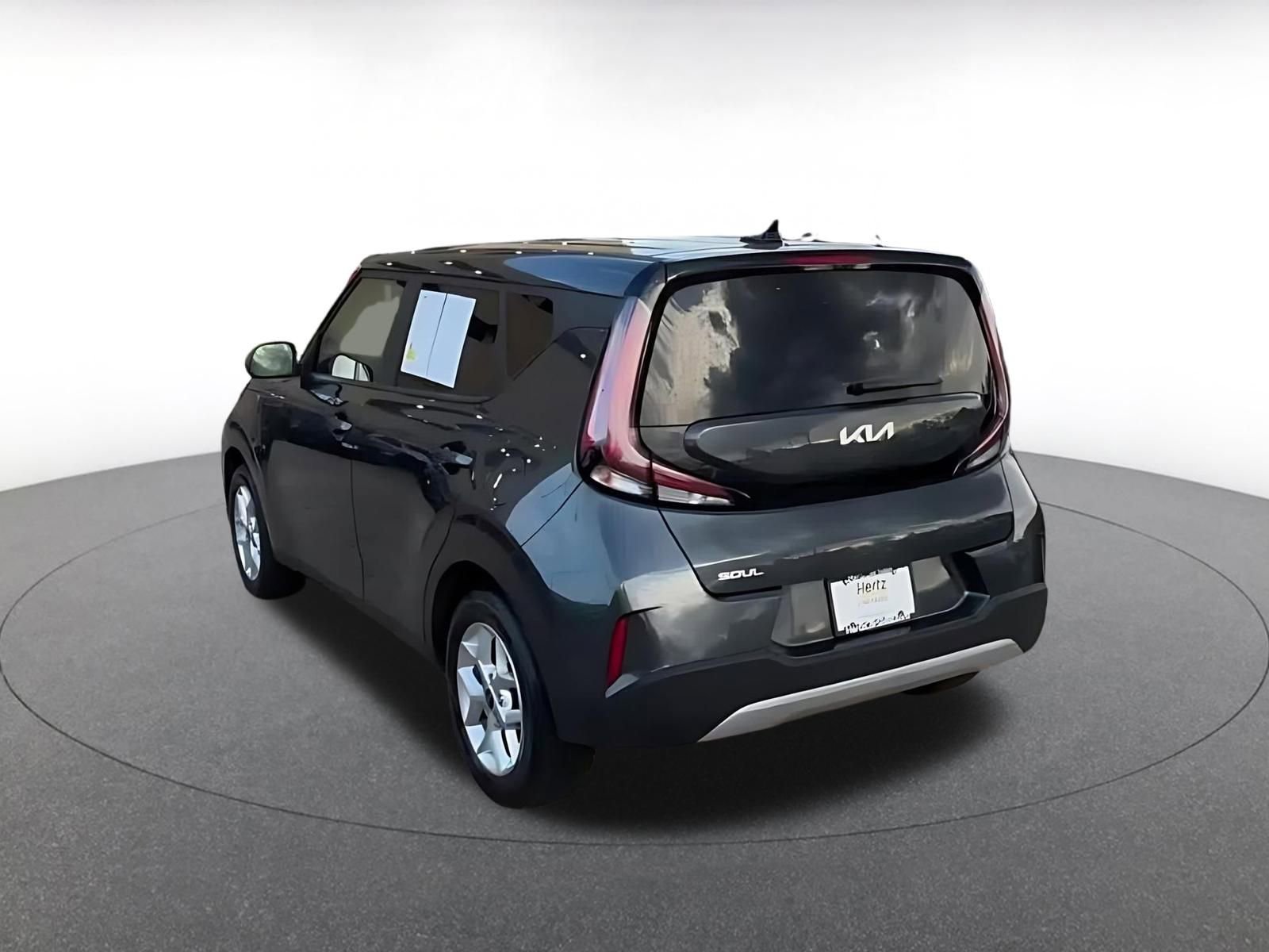 Used 2025 Kia Soul LX w/ Option Group 015 image 11