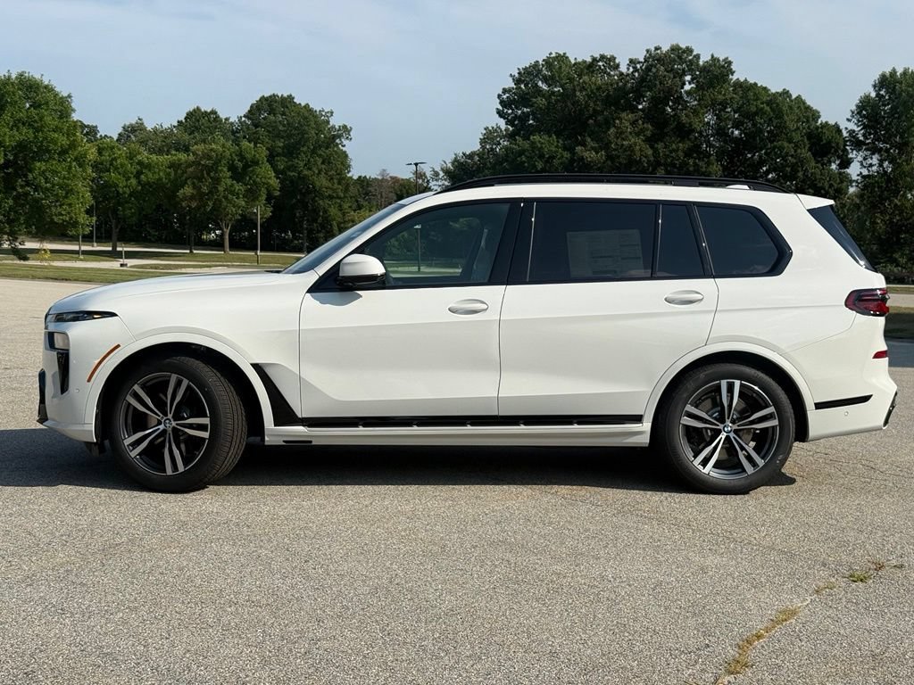New 2027 BMW X7 xDrive40i w/ Executive Package AWD/4WD image 3