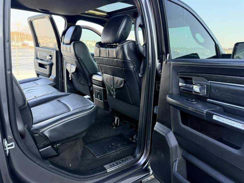 Used 2017 RAM 1500 Limited image 19