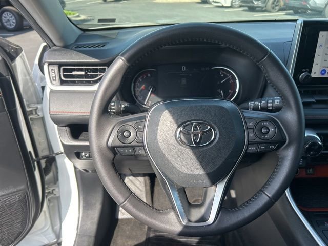 Used 2024 Toyota RAV4 Adventure image 19