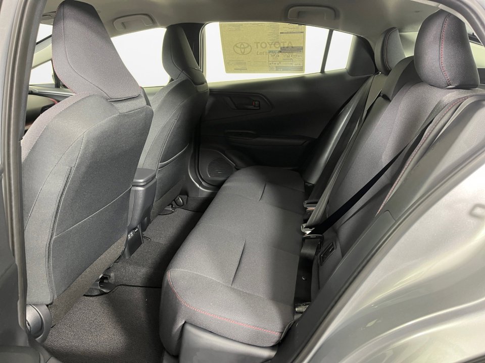 New 2026 Toyota Prius Plug-In Hybrid image 10