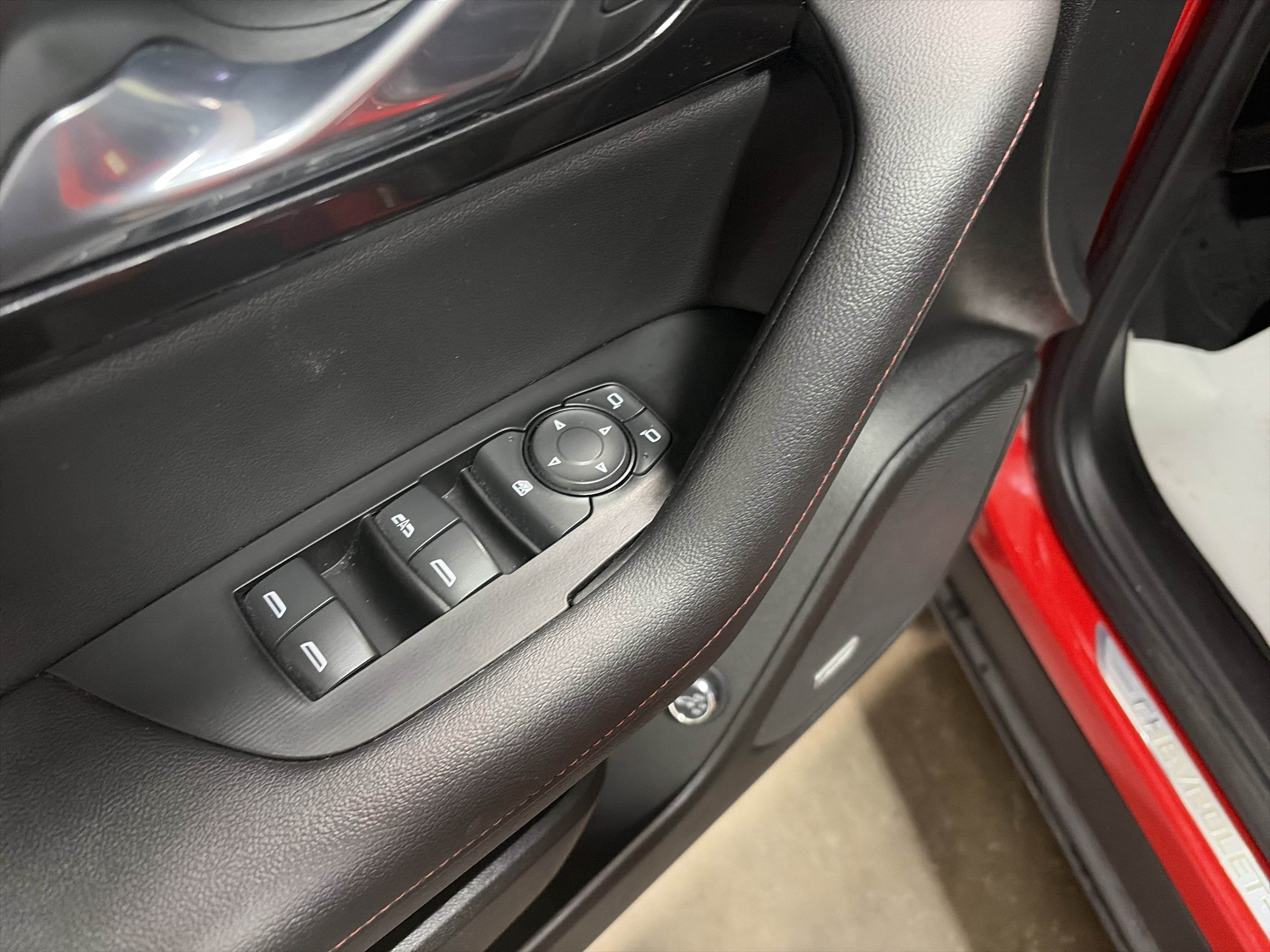 Used 2020 Chevrolet Blazer RS image 27