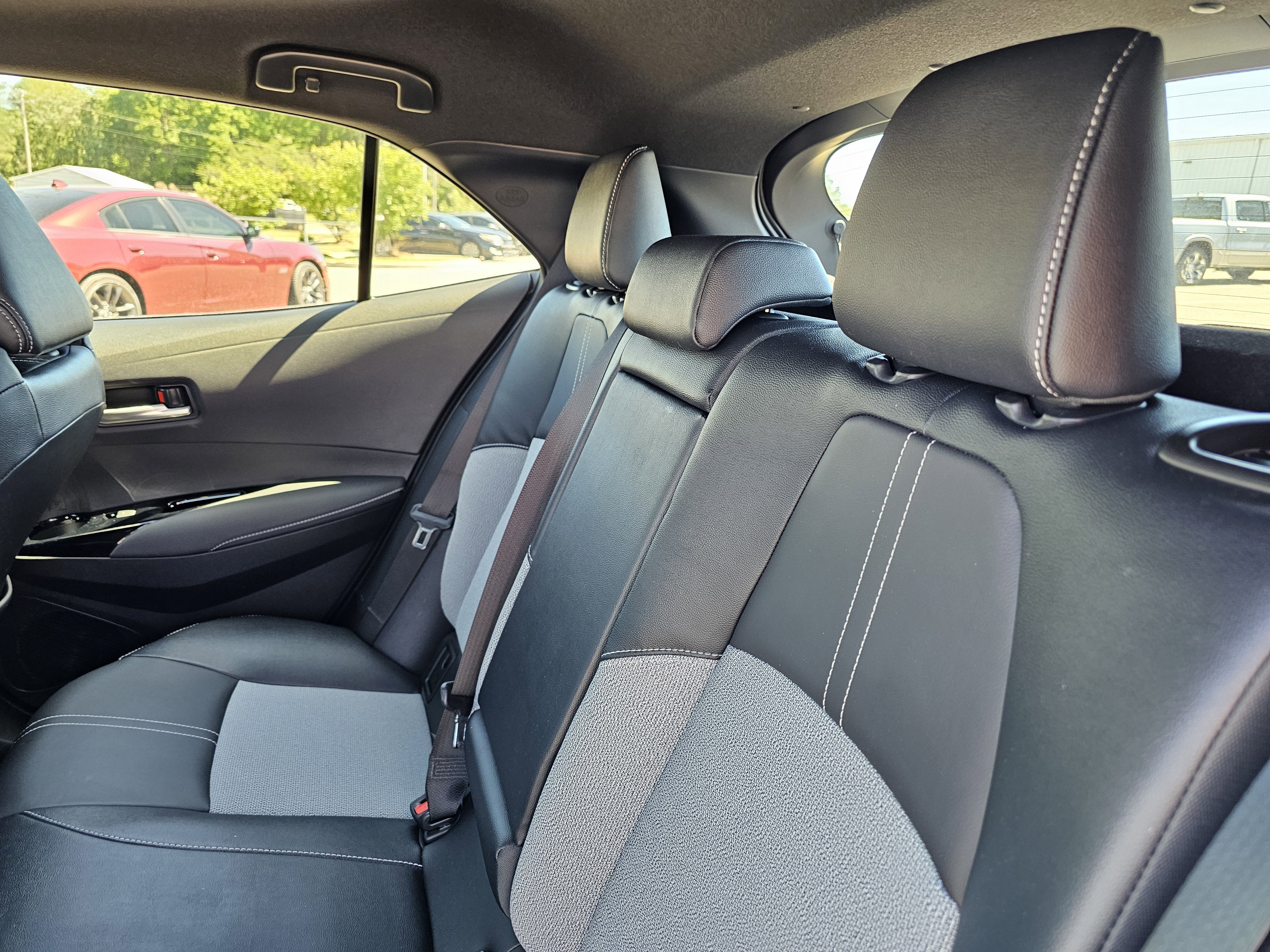 Used 2023 Toyota Corolla XSE FWD image 32
