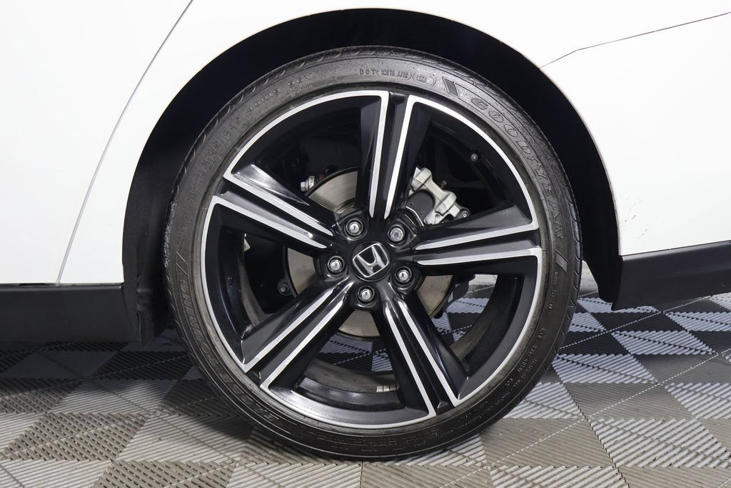 Used 2025 Honda Accord Sport image 15