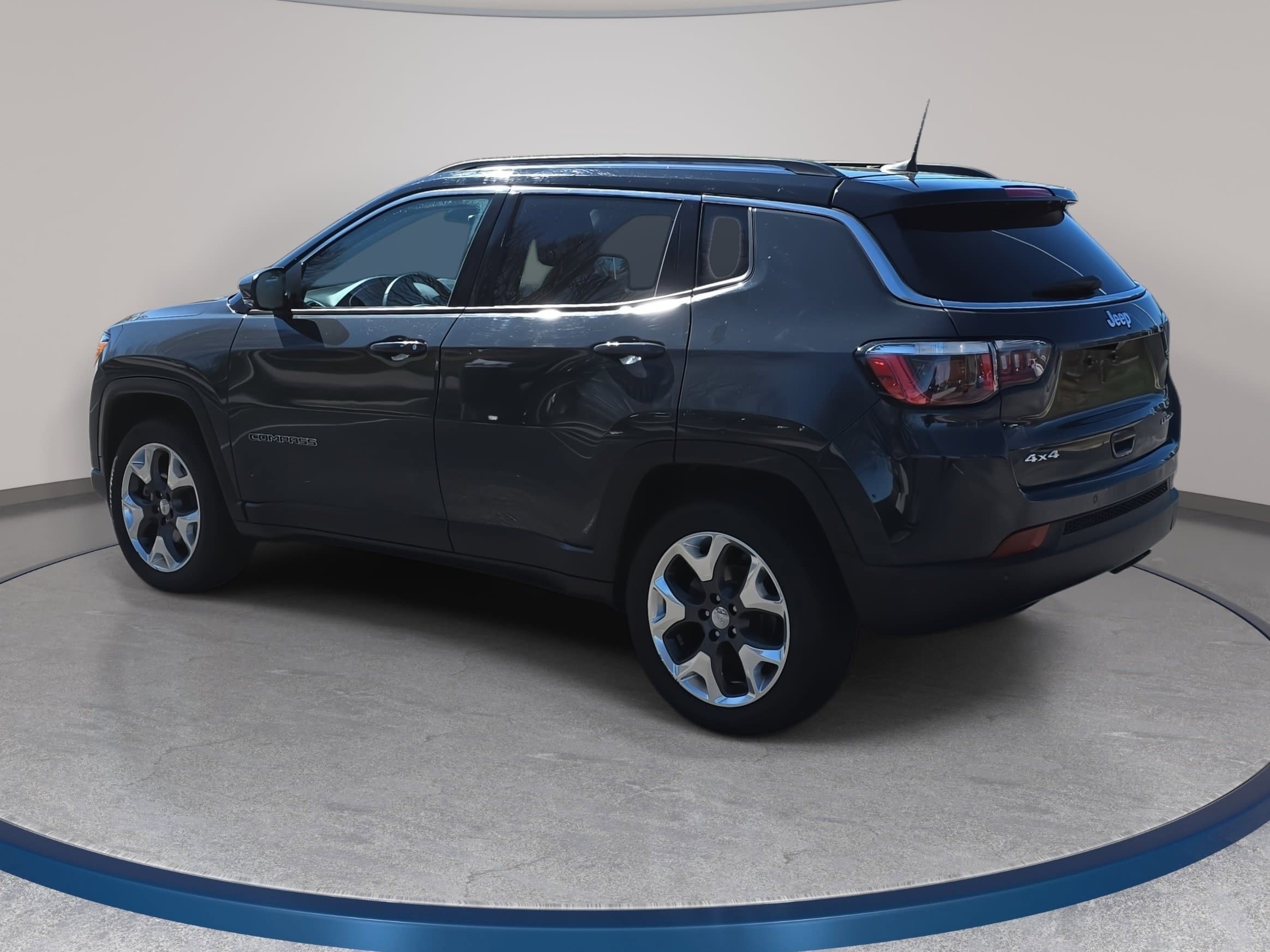 Used 2018 Jeep Compass Limited w/ Safe & Security Group image 7