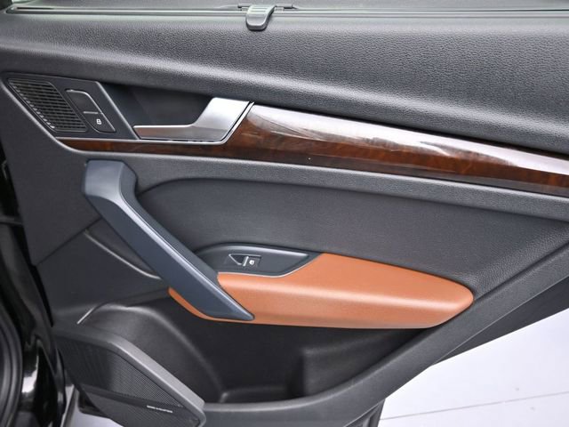 Used 2018 Audi Q5 2.0T Premium Plus w/ Premium Plus Package image 33