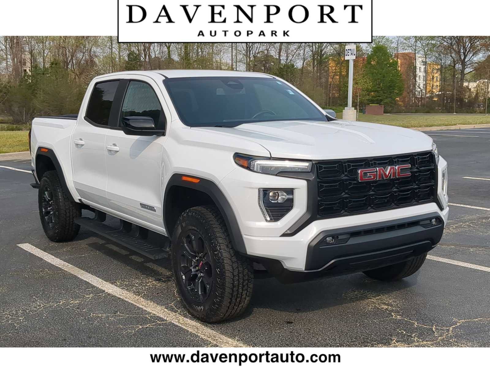 Used 2024 GMC Canyon Elevation w/ Elevation Premium Package image 1