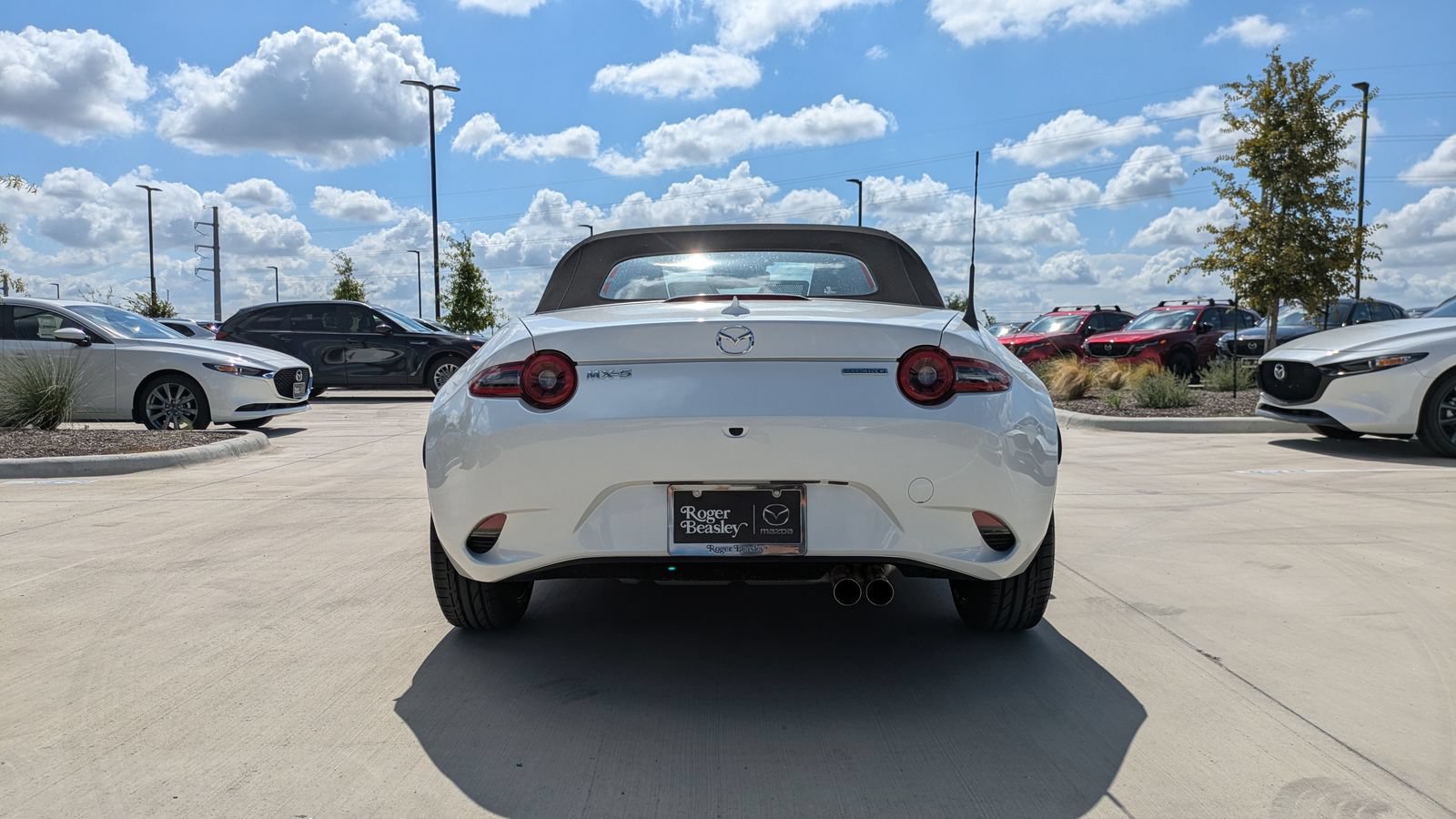 New 2026 MAZDA MX-5 Miata Grand Touring RWD image 20