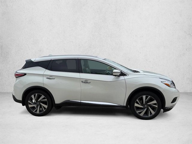 Used 2017 Nissan Murano Platinum w/ Platinum Technology Package FWD image 4
