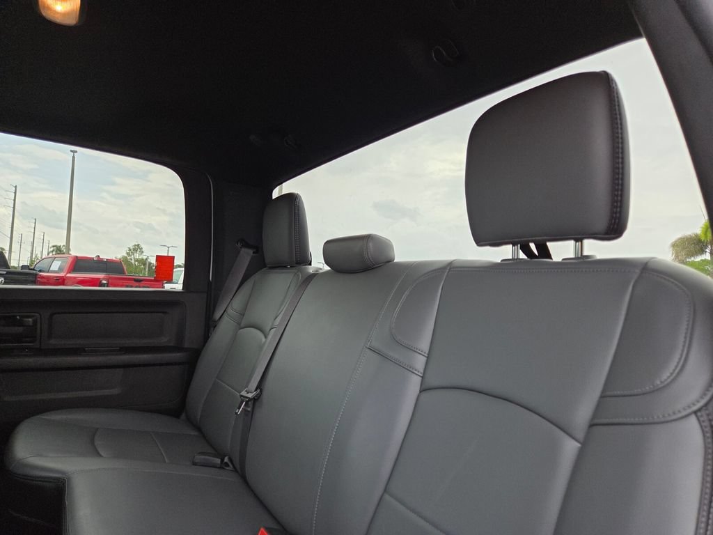 Used 2022 RAM 2500 Tradesman w/ Chrome Appearance Group AWD/4WD image 20