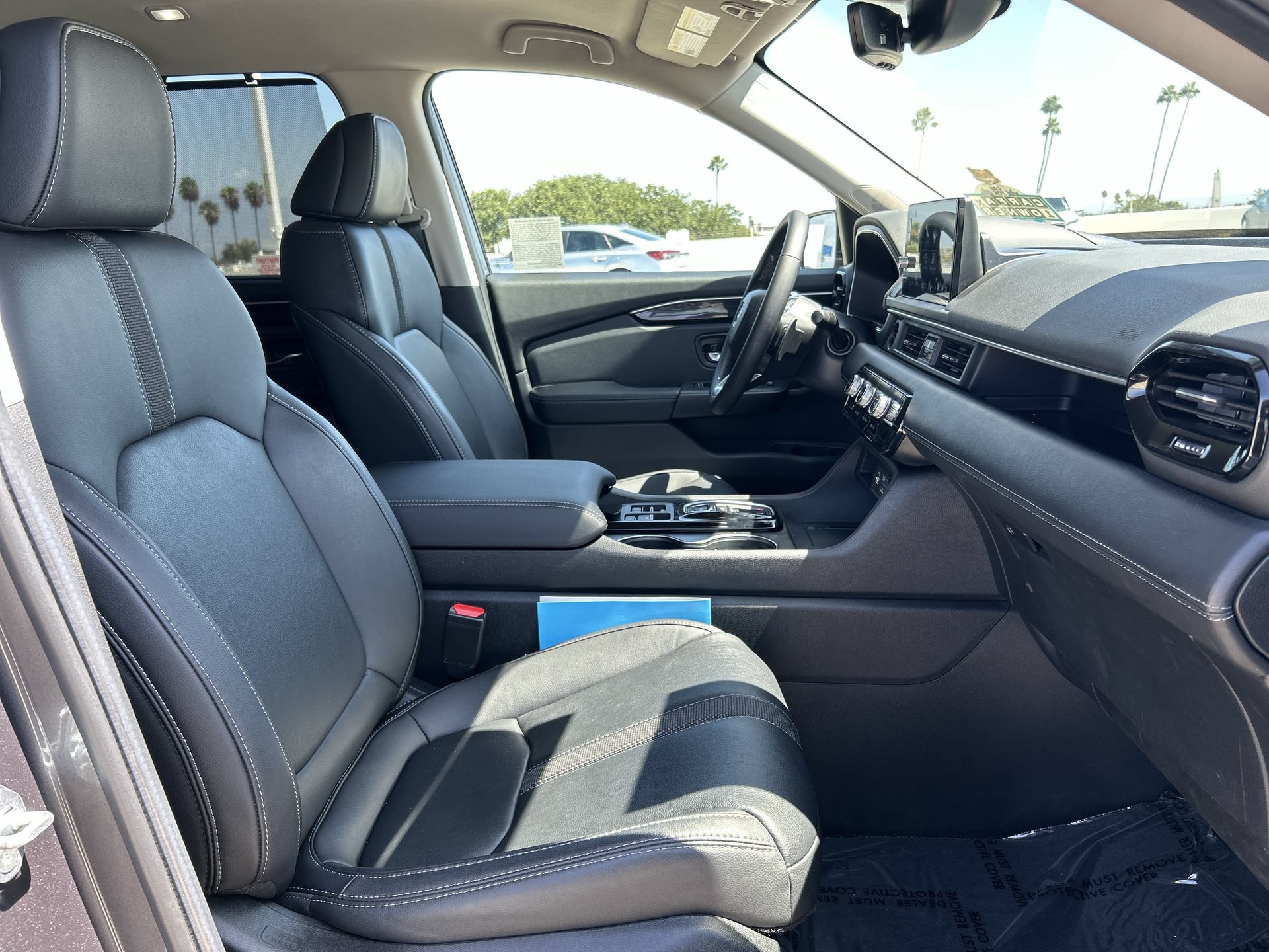 Certified 2025 Honda Pilot EX-L image 26