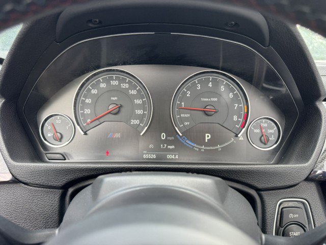 Used 2018 BMW M4 Convertible RWD image 29