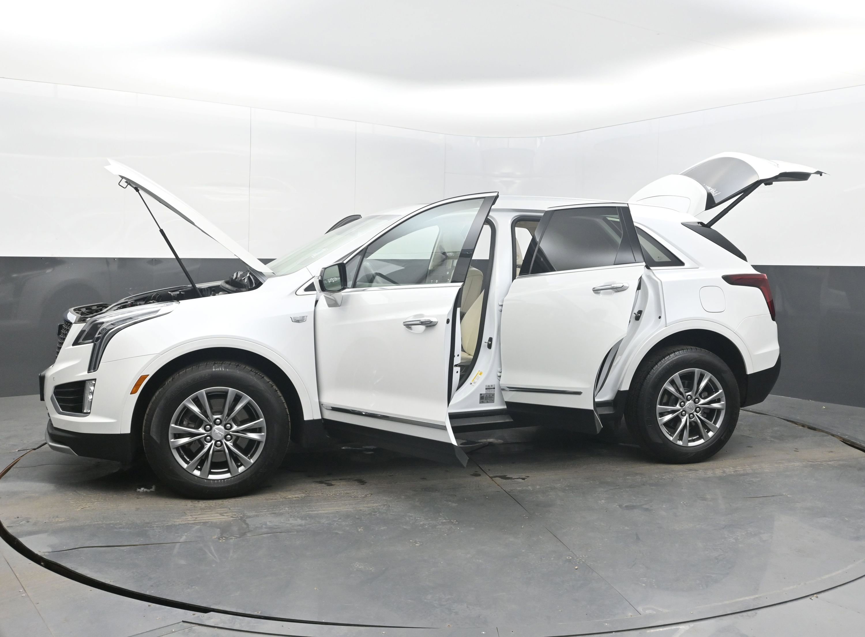 Used 2023 Cadillac XT5 Premium Luxury image 42
