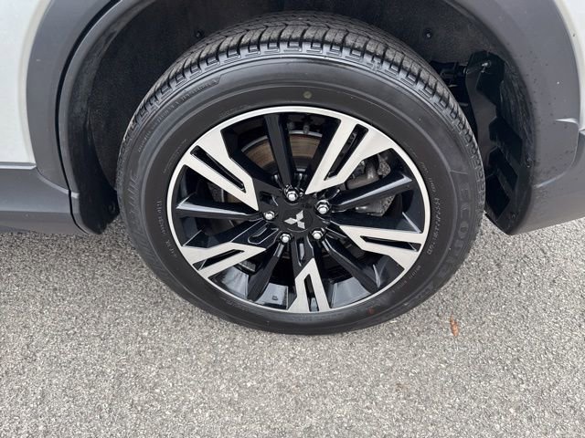 Used 2024 Mitsubishi Eclipse Cross SE image 10