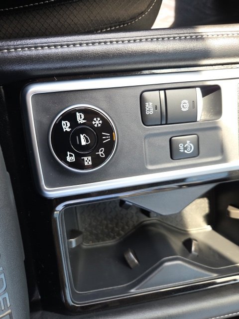 Used 2026 Nissan Pathfinder SL AWD/4WD image 27