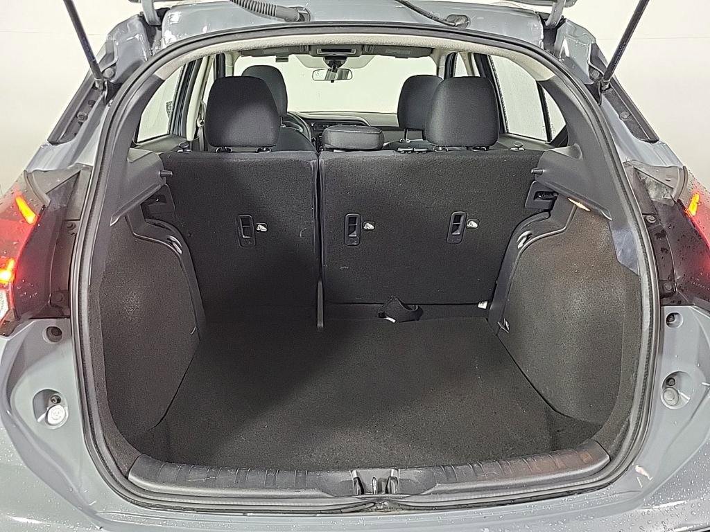 Used 2024 Nissan Kicks SV image 8