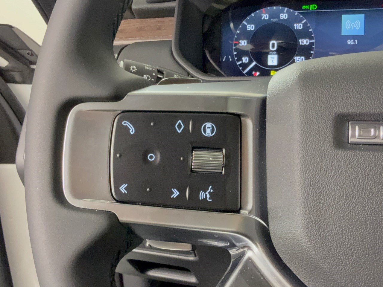 New 2026 Land Rover Discovery S AWD/4WD image 18