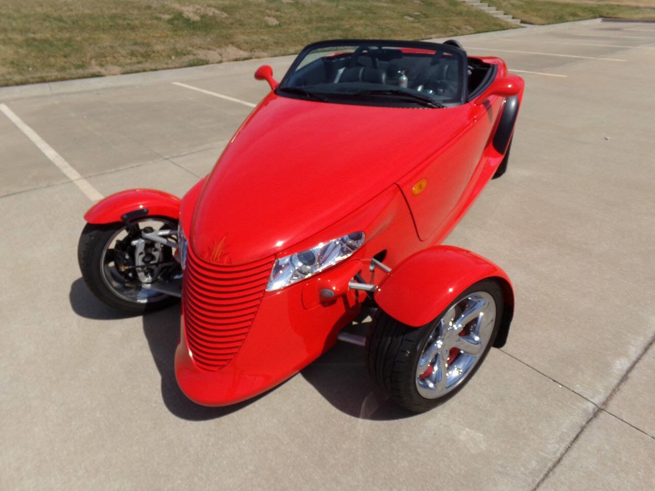 Used 1999 Plymouth Prowler image 10