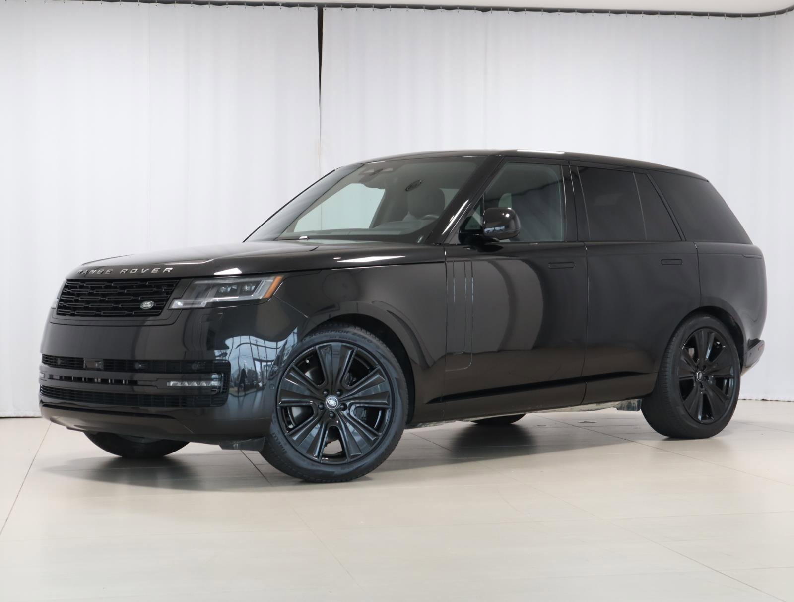 Used 2024 Land Rover Range Rover SE