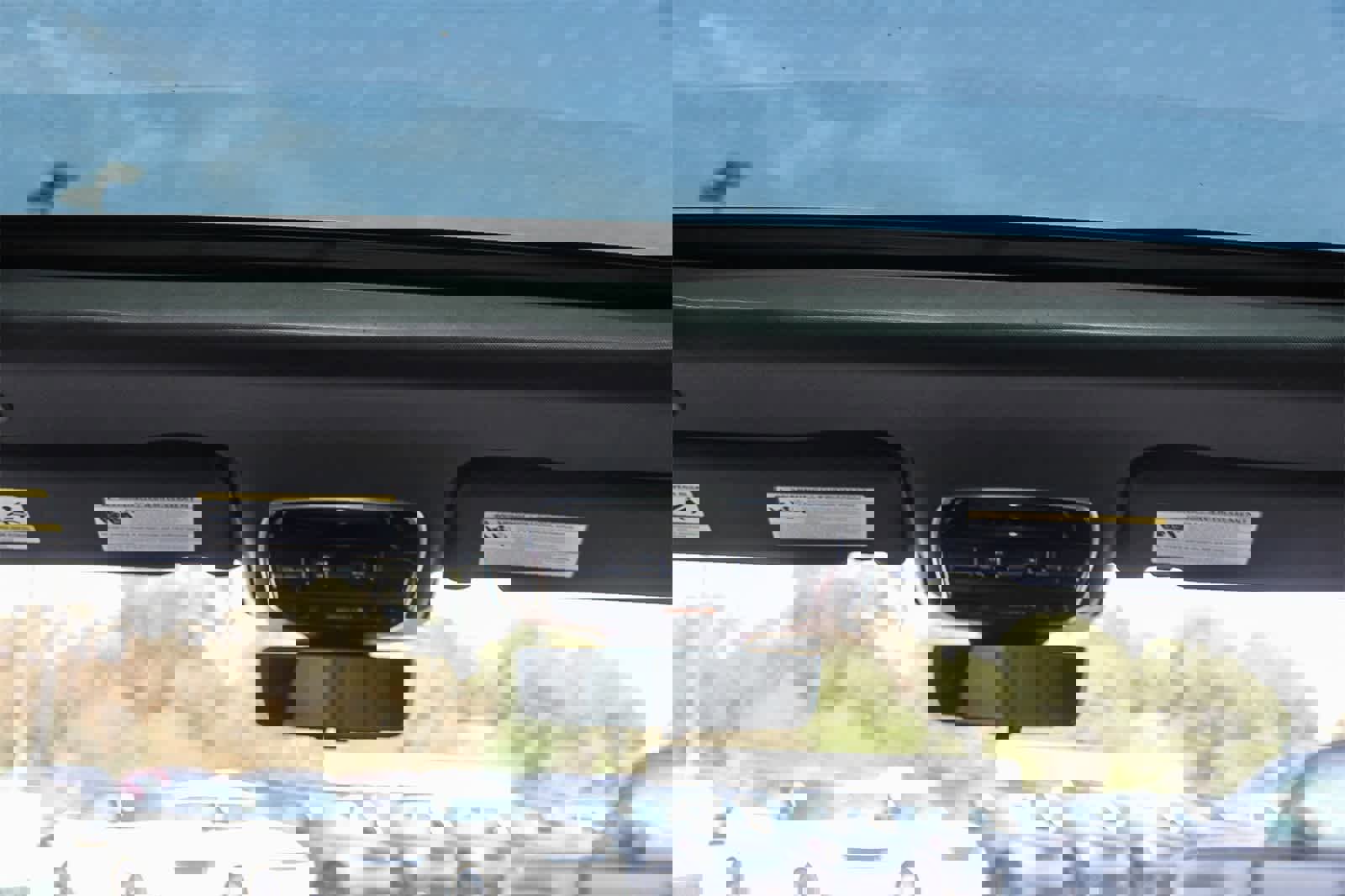 New 2025 Land Rover Range Rover Sport SE image 15