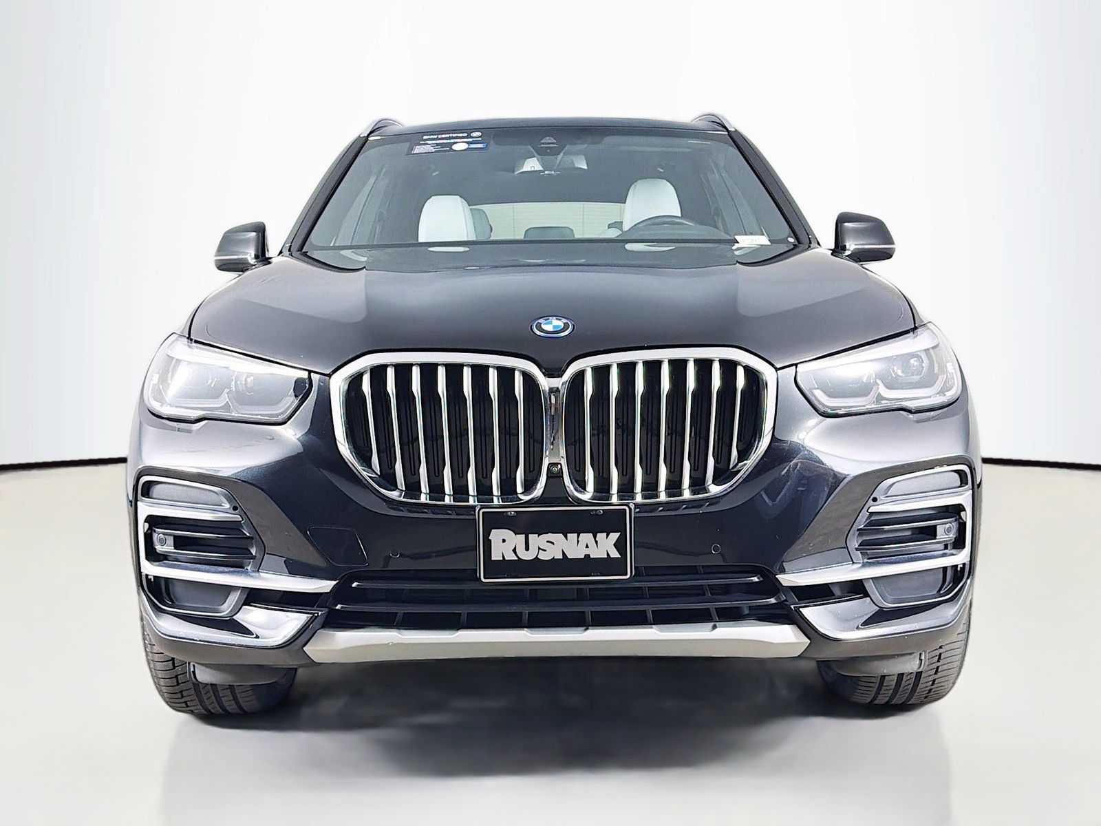 Certified 2023 BMW X5 xDrive45e w/ Parking Assistance Package AWD/4WD image 2