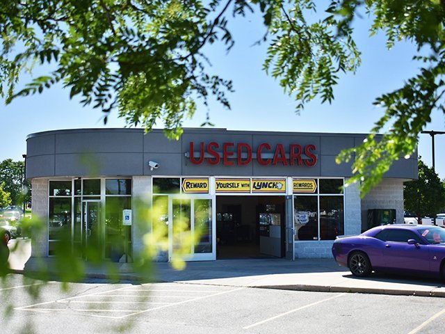 Used 2025 GMC Sierra 1500 Elevation image 23