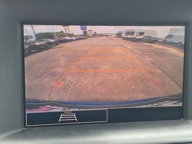 Used 2024 GMC Terrain SLE AWD/4WD image 13