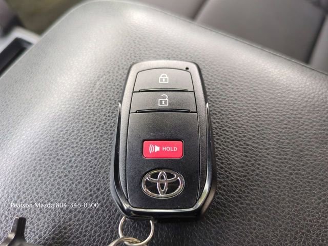 Used 2024 Toyota Tacoma SR image 27