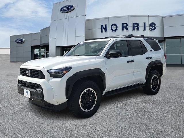 Used 2026 Toyota 4Runner TRD Off-Road Premium AWD/4WD image 2