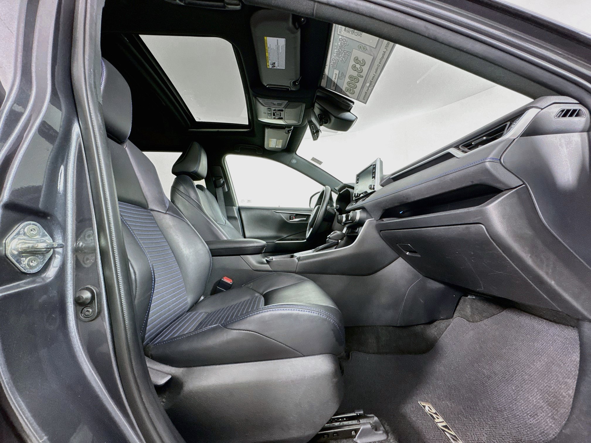 Certified 2021 Toyota RAV4 XSE AWD/4WD image 30