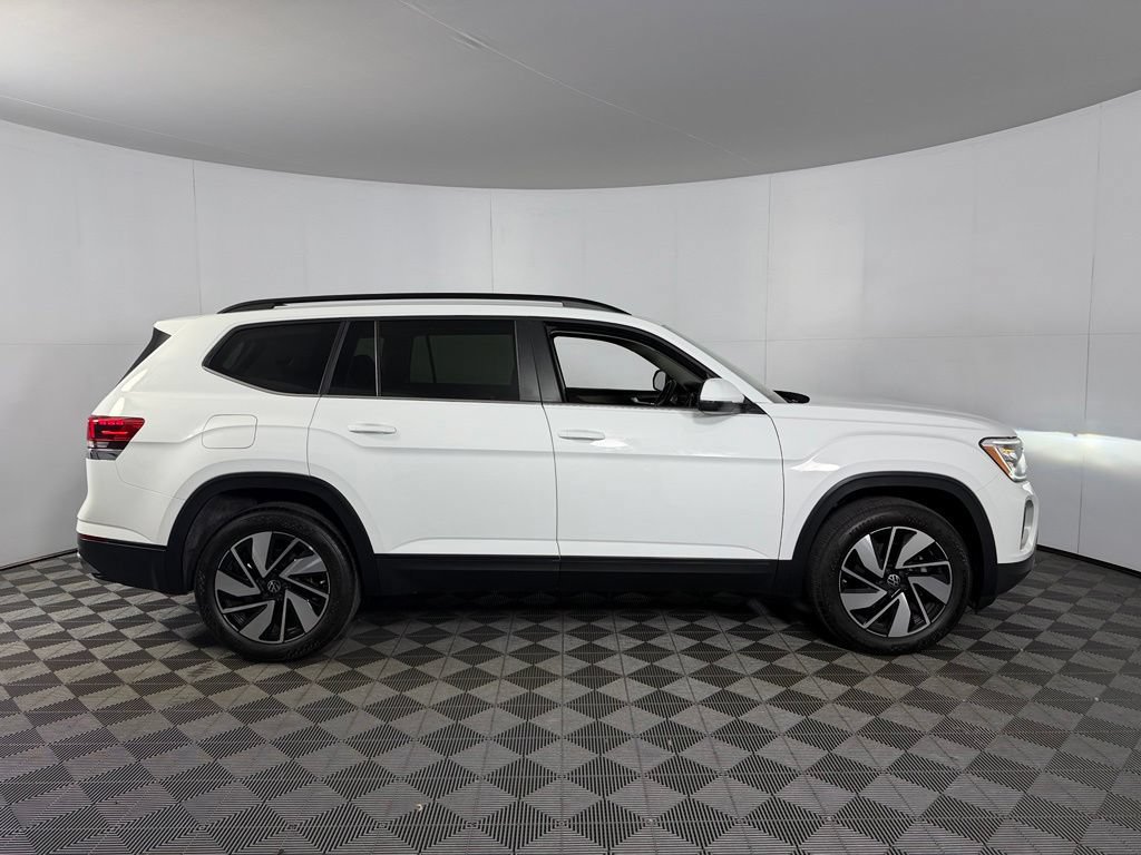 Used 2024 Volkswagen Atlas SE FWD image 6