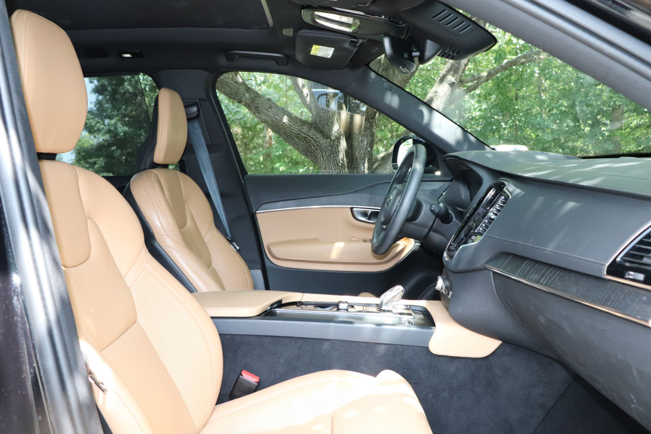 Used 2023 Volvo XC90 T8 Ultimate image 27