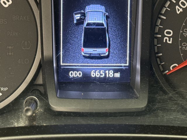 Used 2021 Toyota Tacoma SR image 9