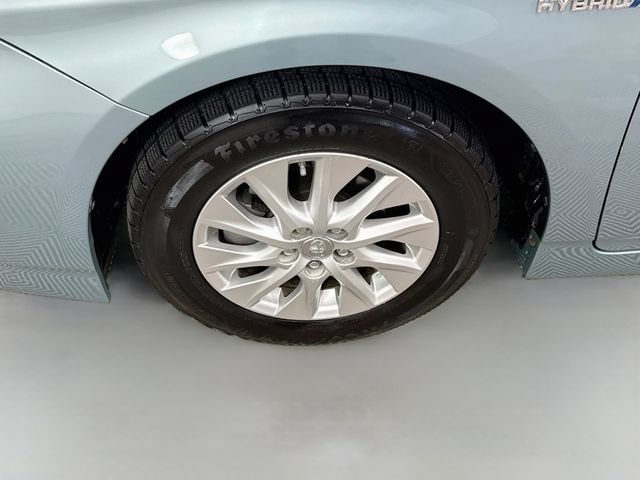 Used 2015 Toyota Prius Prime Plug-In Hybrid FWD image 29
