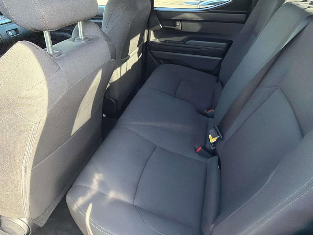 Certified 2025 Toyota Tacoma SR5 image 28